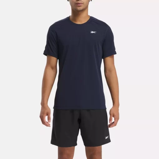 Tops & T-Shirts | Reebok Tops & T-Shirts Training Tech T-Shirt